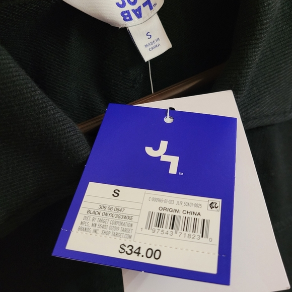 Lab Joy Button Down. - Picture 5 of 9